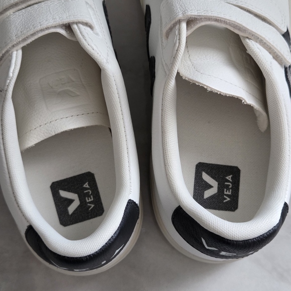 Veja Recife Logo Sneakers Women's Size 8 - Picture 6 of 12